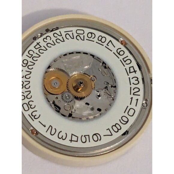 34mm TAG Heuer 3000 Pro 934.213 MidSize 2Tone Gold Steel 200M Quartz Dive Watch - Picture 14 of 14